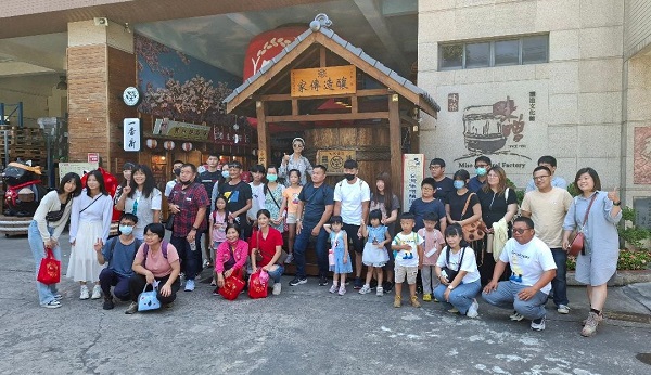 威果旅行社舉辦「饗樂台中 親子同遊一日釀食手作體驗」 滿載親子出發、滿載歡樂和戰利品回家